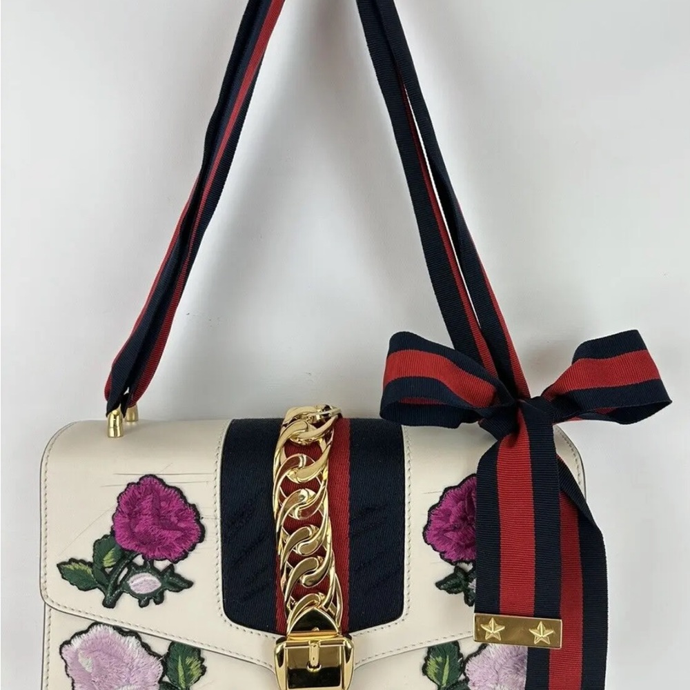 SOLD-Gucci Sylvie Leather Shoulder Bag White Embroidered Web Strap 10"x6.5" - Picture 4 of 15